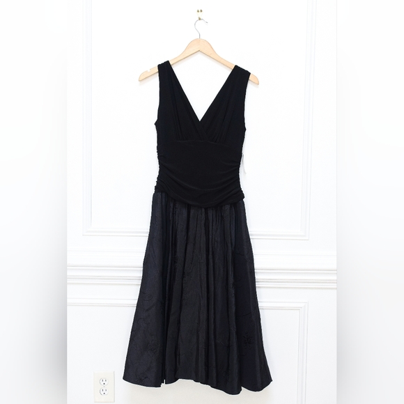 NWT Vintage Black Drop Waist Dress Embroidered Formal Prom Deadstock Size 10 90s - Picture 2 of 9